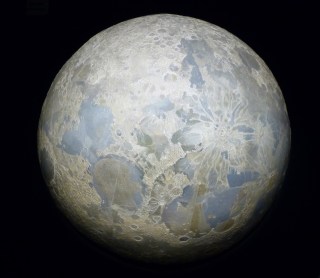 Maquette de la Lune Palais de la Découverte Paris